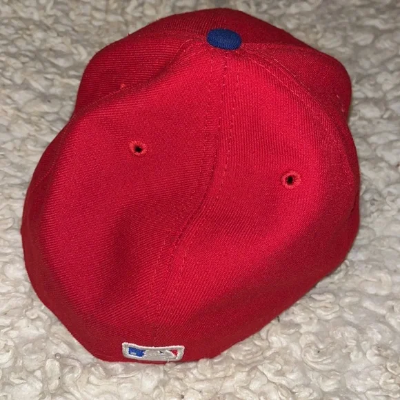 Collectible. Authentic Collection New Era 59Fifty Hat. - Picture 4 of 4